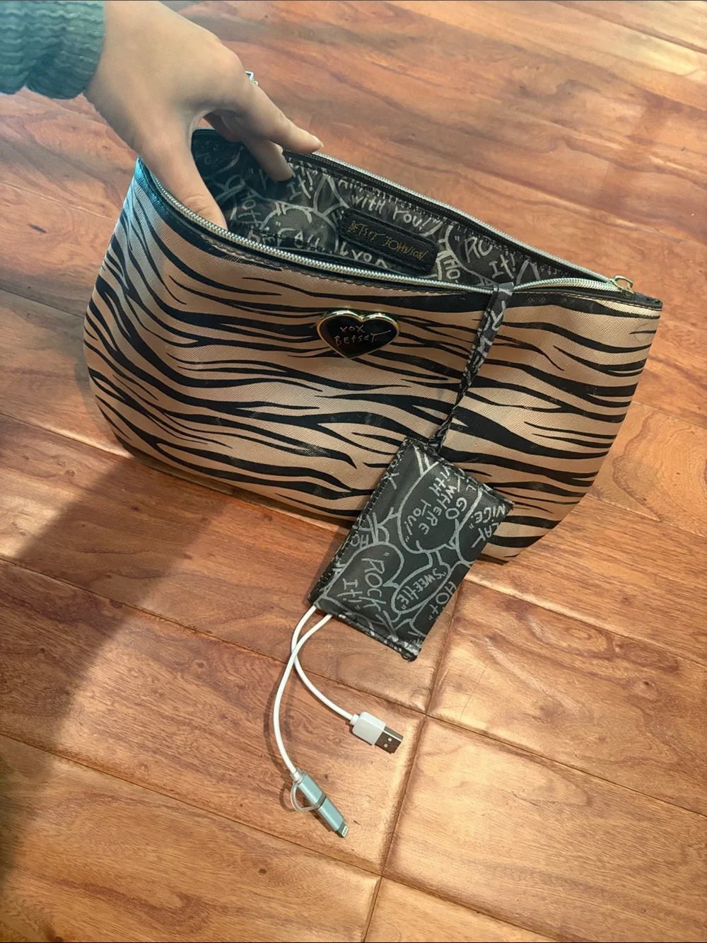 BETSEY JOHNSON Large Charging Wristlet Zebra Print Pouch Bag